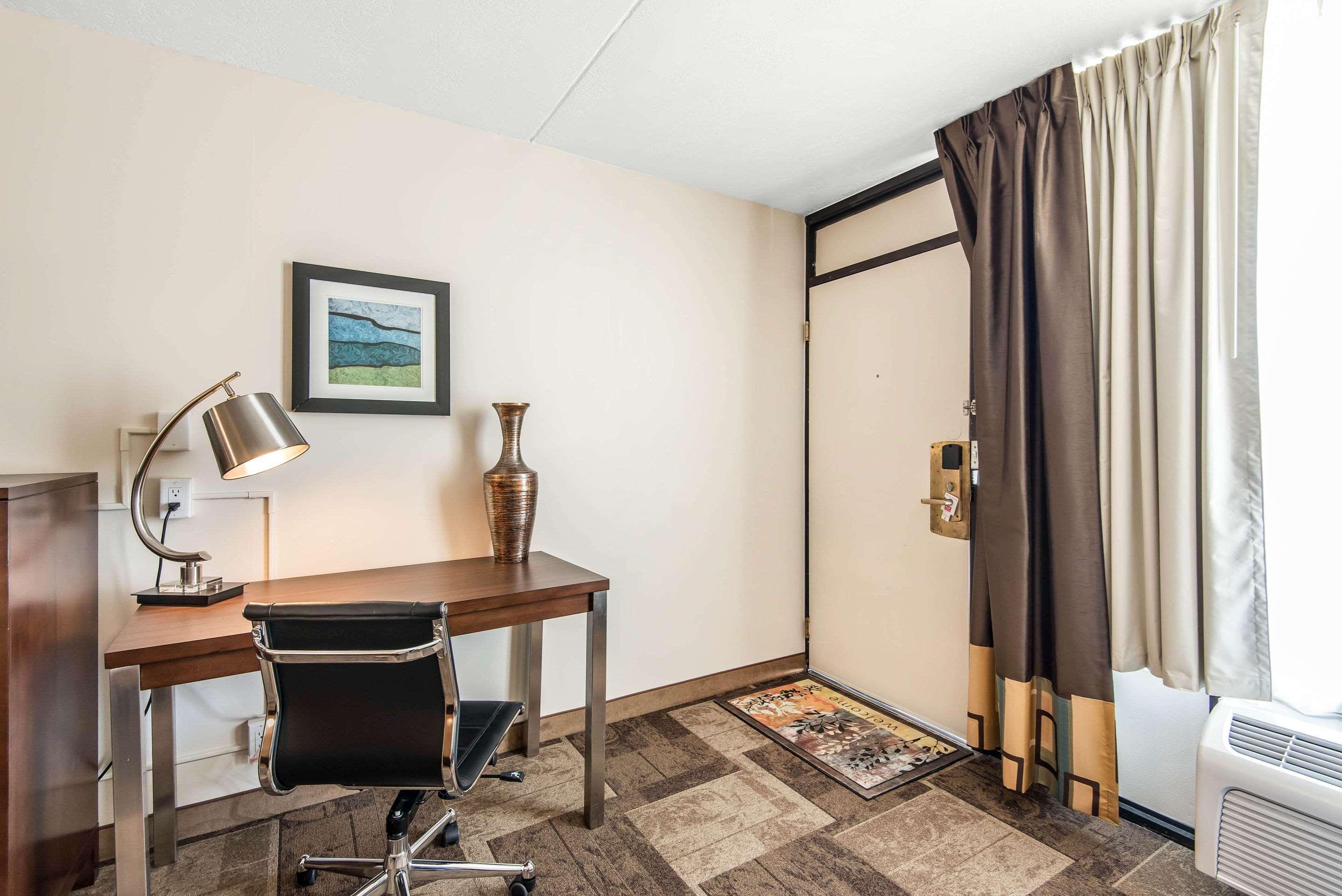Econo Lodge Oak Grove Esterno foto