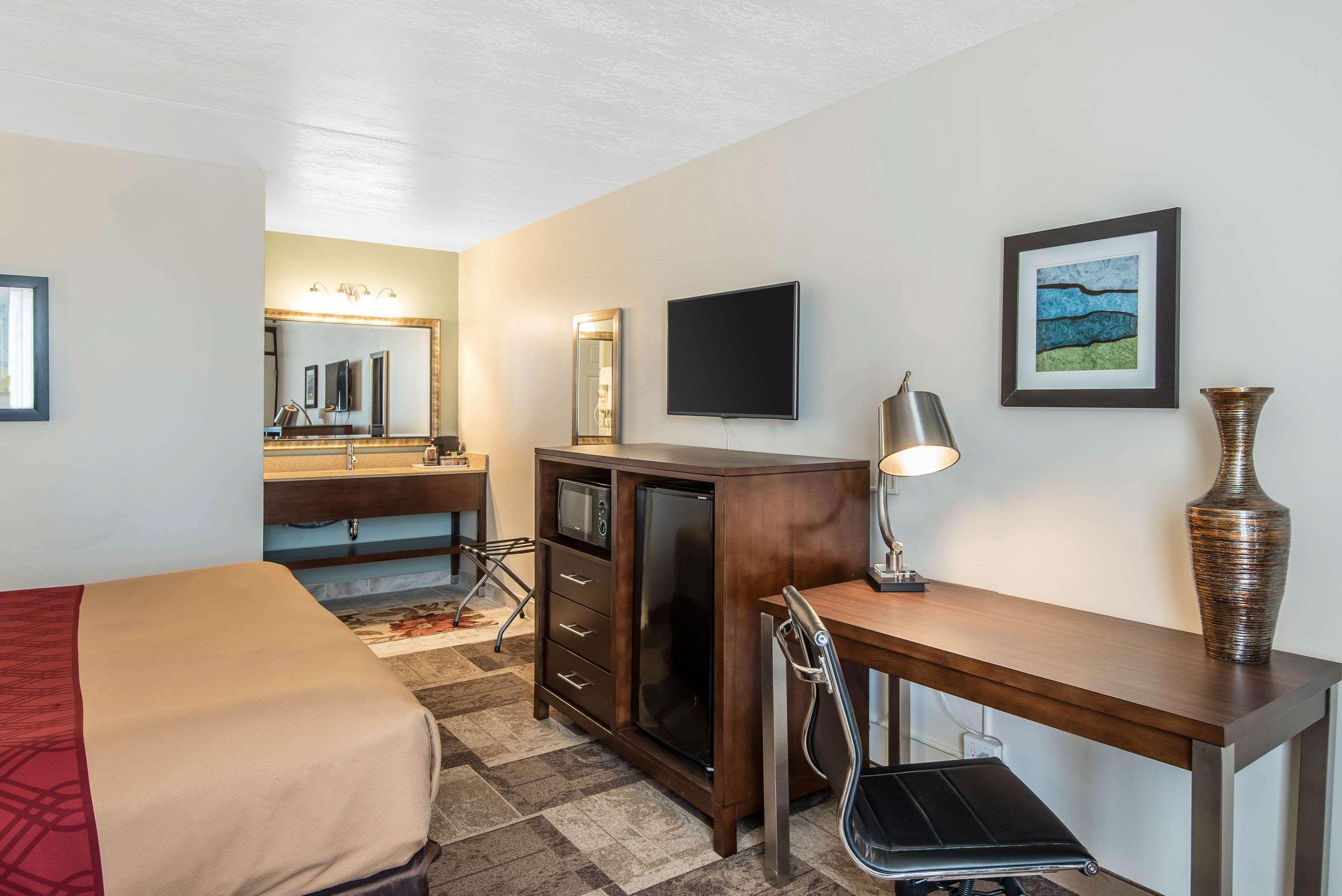 Econo Lodge Oak Grove Esterno foto