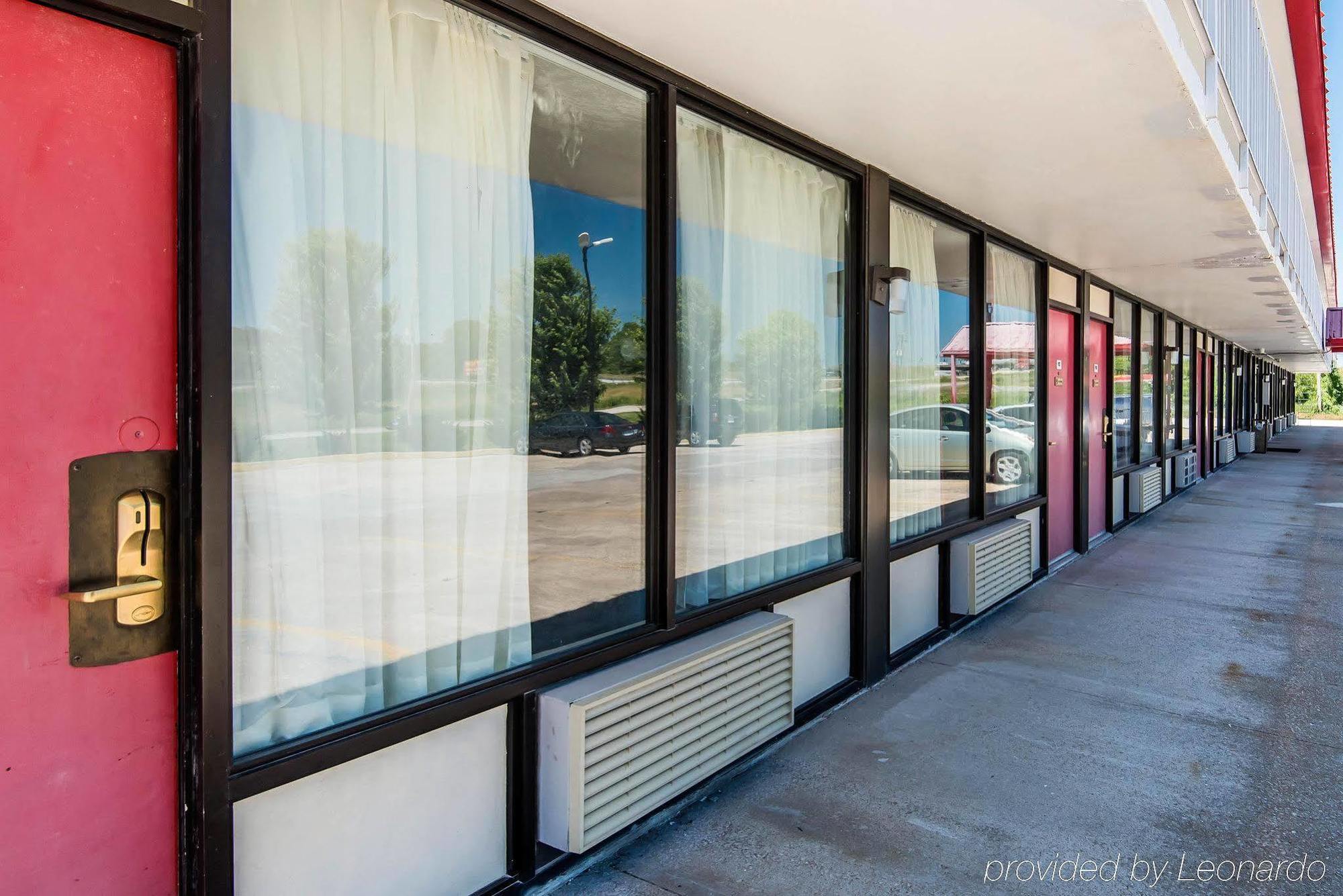 Econo Lodge Oak Grove Esterno foto